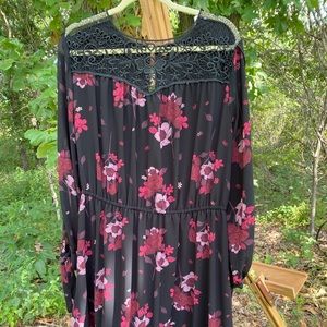 Black, L/S, mid length Dress